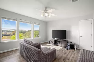 154 Old Settlers Dr, Bastrop, TX 78602 - Photo 15