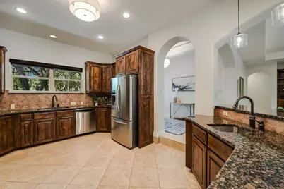 524 Highland Spring Lane, Georgetown, TX 78633 - Photo 11