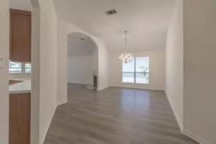 1010 Klondike Loop, Round Rock, TX 78665 - Photo 11