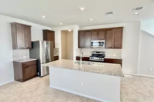 111 Living Reef Dr, San Marcos, TX 78666 - Photo 3