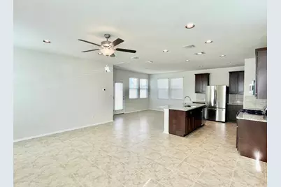 111 Living Reef Drive, San Marcos, TX 78666 - Photo 5