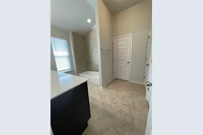 5712 Respinto Drive, Austin, TX 78747 - Photo 13