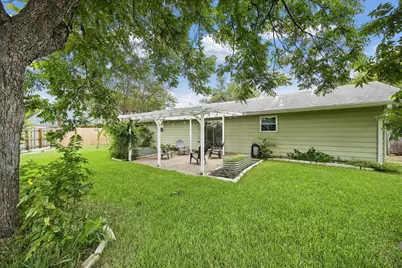 1902 Wooten Drive, Austin, TX 78757 - Photo 21