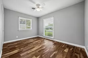 1902 Wooten Dr, Austin, TX 78757 - Photo 15
