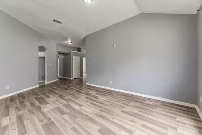 1514 Spring Peony Court, Pflugerville, TX 78660 - Photo 9