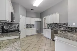 1514 Spring Peony Ct, Pflugerville, TX 78660 - Photo 11