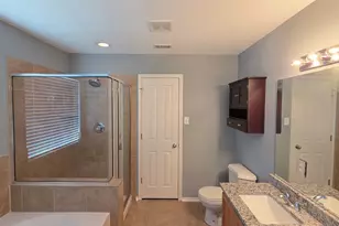 11721 Alexs Ln, Austin, TX 78748 - Photo 9