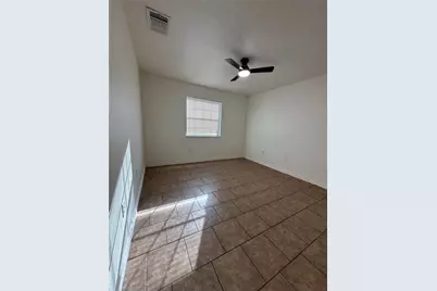 112 N Avenue O #B, Johnson City, TX 78636 - Photo 7