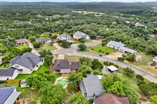 10213 Thomas Ln, Dripping Springs, TX 78620 - Photo 39