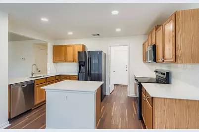 8046 Thaxton Road, Austin, TX 78747 - Photo 7