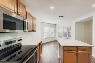 8046 Thaxton Road, Austin, TX 78747 - Photo 9