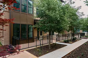 2209 Woodland Ave, Austin, TX 78741 - Photo 31