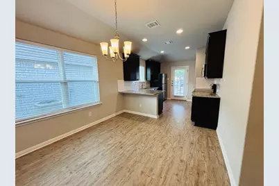 1305 Bear Peak Lane, Pflugerville, TX 78660 - Photo 9