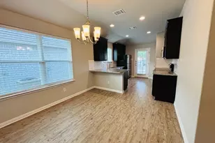 1305 Bear Peak Ln, Pflugerville, TX 78660 - Photo 9