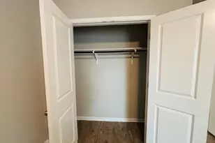 1305 Bear Peak Ln, Pflugerville, TX 78660 - Photo 7