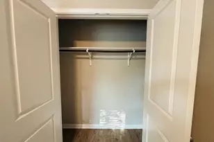 1305 Bear Peak Ln, Pflugerville, TX 78660 - Photo 5