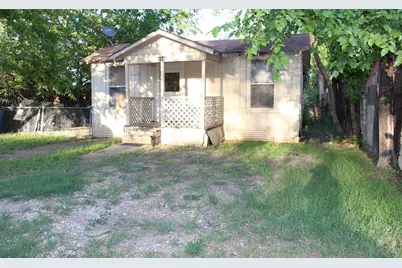 1115 Ebert Avenue #D, Austin, TX 78721 - Photo 1