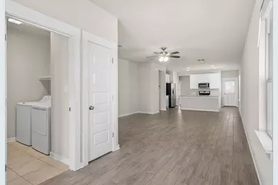 221 Ancellotta Way, Leander, TX 78641 - Photo 5