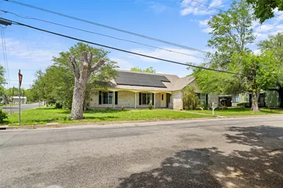 315 E Fannin Street, La Grange, TX 78945 - Photo 31