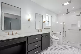 315 E Fannin St, La Grange, TX 78945 - Photo 19