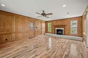 315 E Fannin St, La Grange, TX 78945 - Photo 11