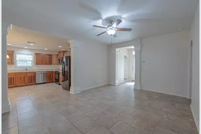 220 Sandollar Circle, Rockport, TX 78358 - Photo 9