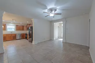 220 Sandollar Circle, Rockport, TX 78358 - Photo 9