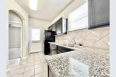 417 Katmai Circle, Pflugerville, TX 78660 - Photo 7
