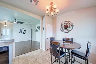 305 Creek Ledge Dr, Hutto, TX 78634 - Photo 19