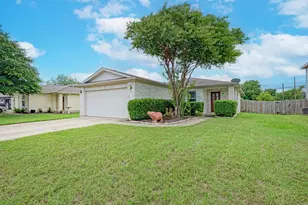 305 Creek Ledge Dr, Hutto, TX 78634 - Photo 1