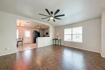 305 Creek Ledge Drive, Hutto, TX 78634 - Photo 7