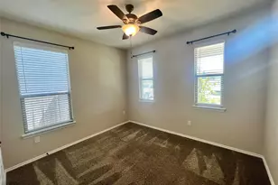 5100 Lazy Ct Dr, Austin, TX 78724 - Photo 13