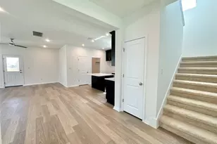 372 Glocken Ln, Kyle, TX 78640 - Photo 5