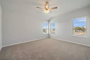 372 Glocken Ln, Kyle, TX 78640 - Photo 11