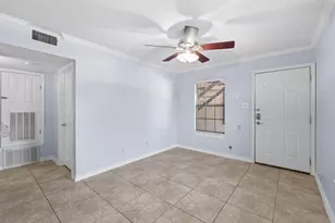 407 E 45th St, Austin, TX 78751 - Photo 7
