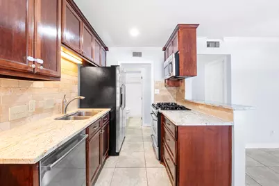 407 E 45th Street #108, Austin, TX 78751 - Photo 11
