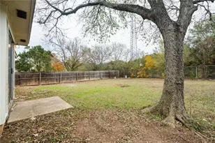 2116 E Gann Hill Dr, Cedar Park, TX 78613 - Photo 25