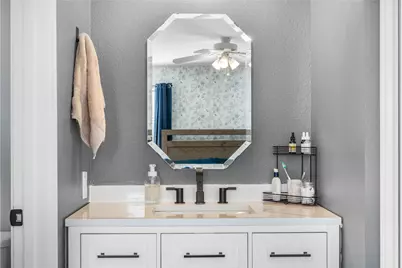 5935 Kevin Kelly Place, Austin, TX 78727 - Photo 23