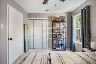 5935 Kevin Kelly Pl, Austin, TX 78727 - Photo 27