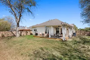 322 River Bluff Cir, Georgetown, TX 78626 - Photo 35