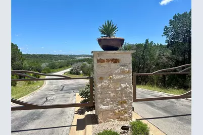 105 N Angel Light Drive, Spicewood, TX 78669 - Photo 11