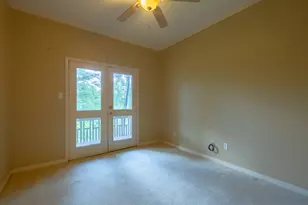 10907 Legends Ln, Austin, TX 78747 - Photo 21