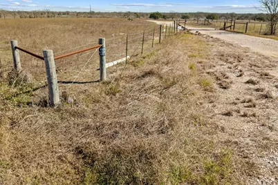 2494 County Road 118, Giddings, TX 78942 - Photo 3