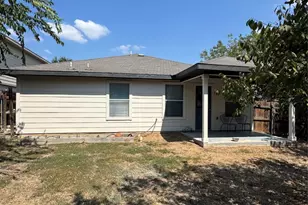 7637 Cayenne Ln, Austin, TX 78741 - Photo 15