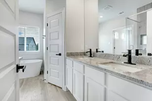 118 Periwinkle Ln, Bastrop, TX 78602 - Photo 5