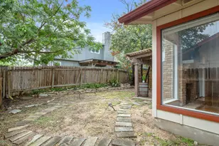 9001 Parkfield Dr, Austin, TX 78758 - Photo 23