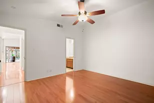 9001 Parkfield Dr, Austin, TX 78758 - Photo 19