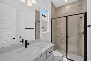 9104 The Ravine Wy, Austin, TX 78744 - Photo 15