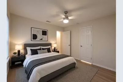 104 E Eggleston Street, Manor, TX 78653 - Photo 9