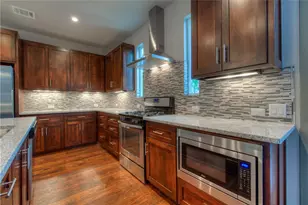 3110 Grandview St, Austin, TX 78705 - Photo 7